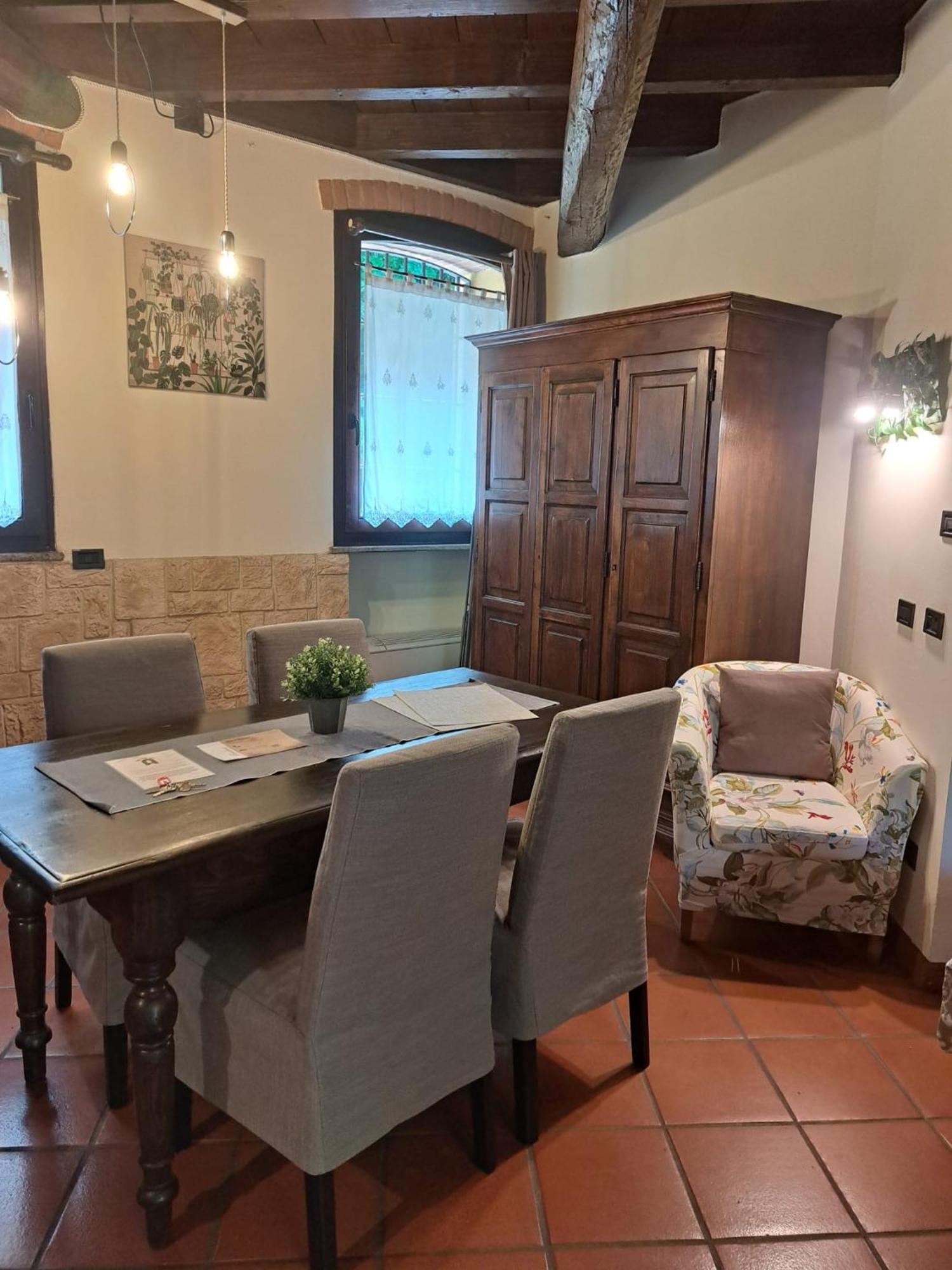 Monolocale Beatrice Abbadesse Guest House Milánó Kültér fotó